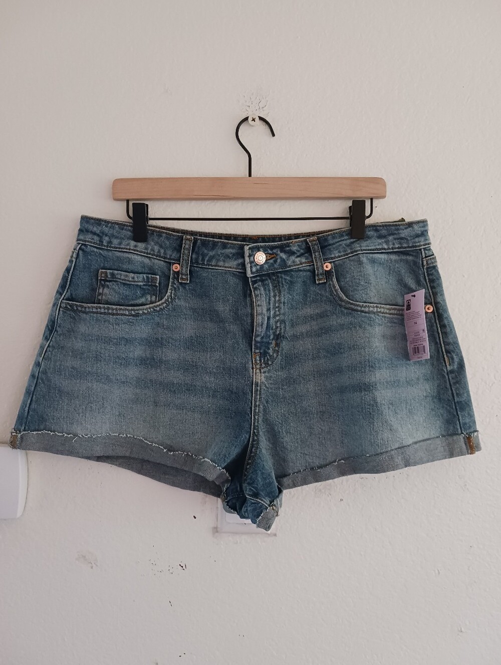 Wild Fable Rolled Cuff High-Rise Denim Shorts‎
